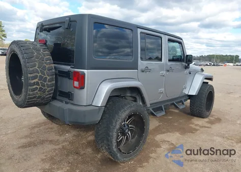 2013 Jeep Wrangler Unlimited Sport из США, поврежденный, VIN 1C4BJWDG5DL609427